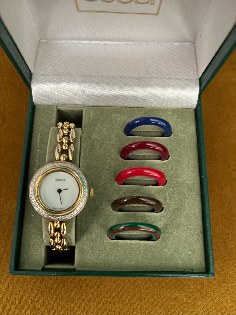 GUCCI Vintage 90’s Women's Gold Bracelet Watch with Interchangeable Color Bezels